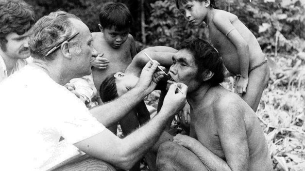 https://craneum.com.br/wp/wp-content/uploads/2014/12/Yanomami-b21-628x353.jpg